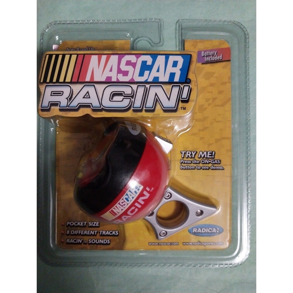 Nascar Racin' Radica 2000 Model 71001 Game Pocket Size New Sealed